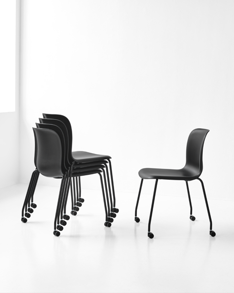 An installation image of a SixE castors stack