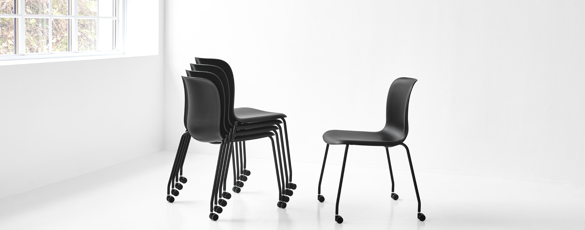 An installation image of a SixE castors stack